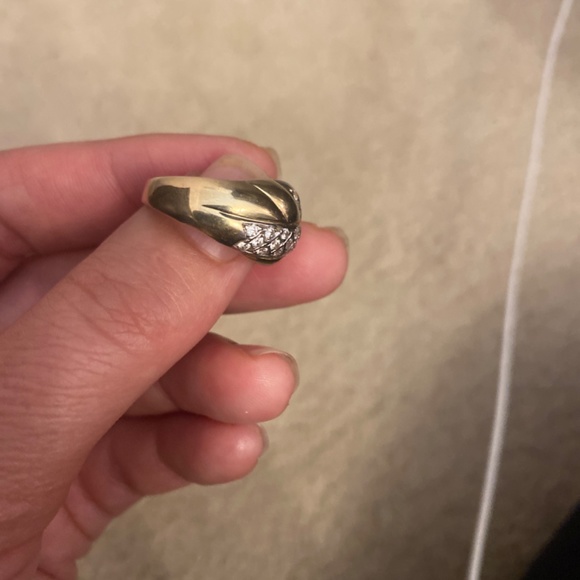 Gold ring - Picture 3 of 5